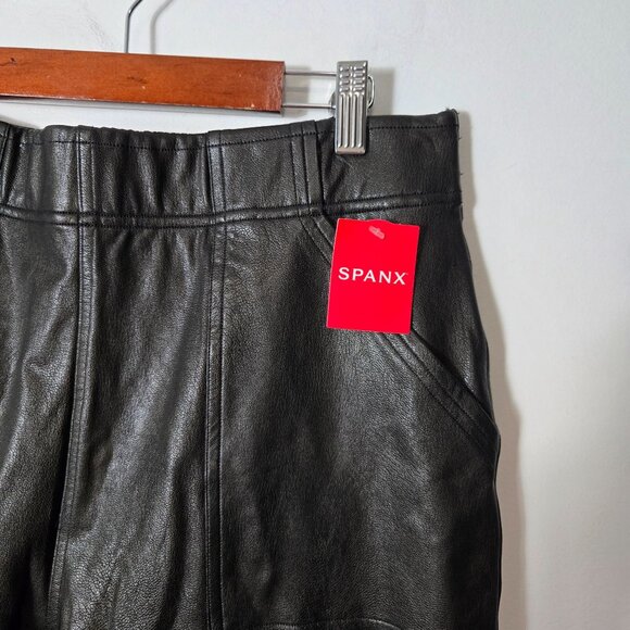 Spanx Size L Leather Like Jogger Pants Black High Rise Faux Pull On Pockets NEW - Picture 4 of 14